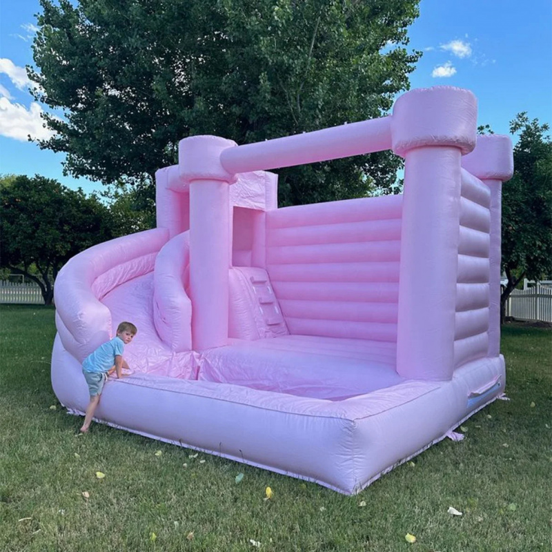 Надувной батут-замок розового  – обзор и цена Water Slide Inflatable